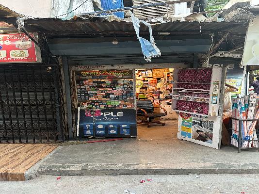 Shop in Kalkaji, Delhi for sale 