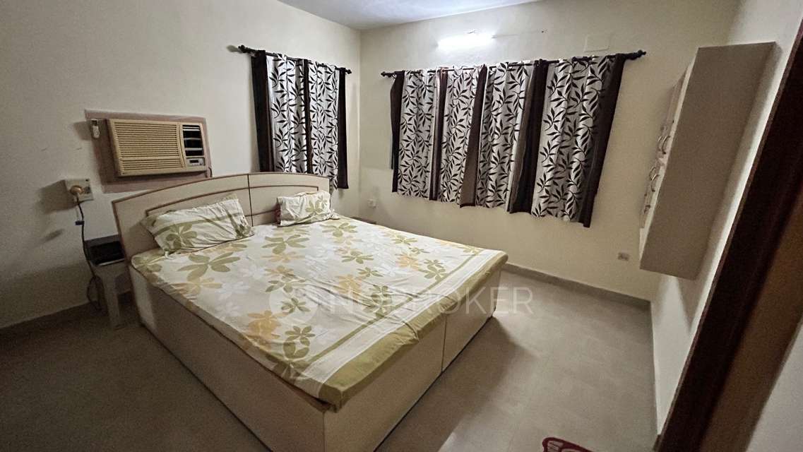 3 BHK Flat In Amber Crest  For Sale  In Egmore