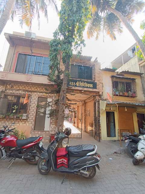2 BHK Villa In Shri Siddhivinayak Co-op Hsg Soc For Sale  In Borivali West