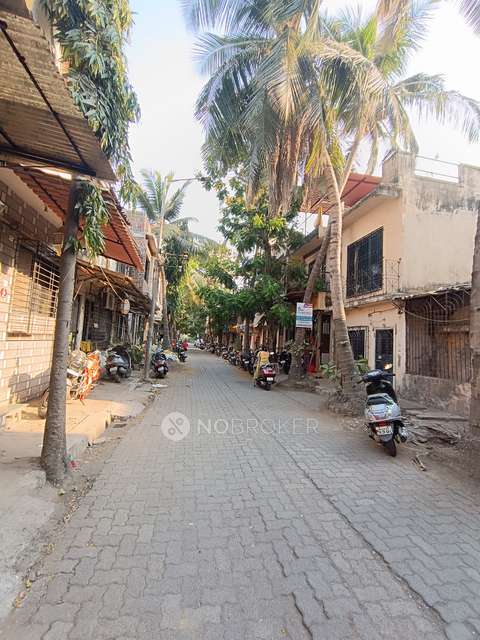 2 BHK Villa In Shri Siddhivinayak Co-op Hsg Soc For Sale  In Borivali West