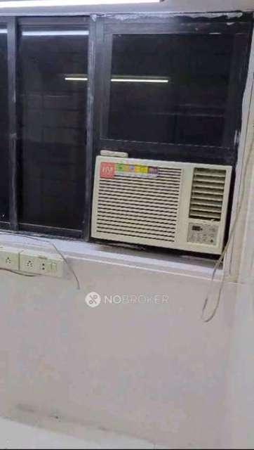 1 BHK Flat For Sale  In Malad West