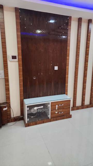 3 BHK Flat In Vasavi Brindavanam For Sale  In  Moti Nagar, Hyderabad