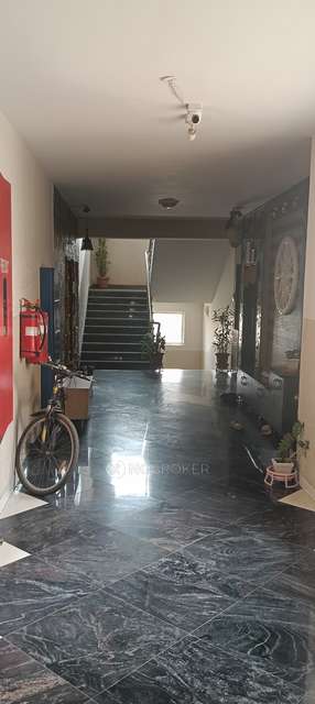 3 BHK Flat In Vasavi Brindavanam For Sale  In  Moti Nagar, Hyderabad