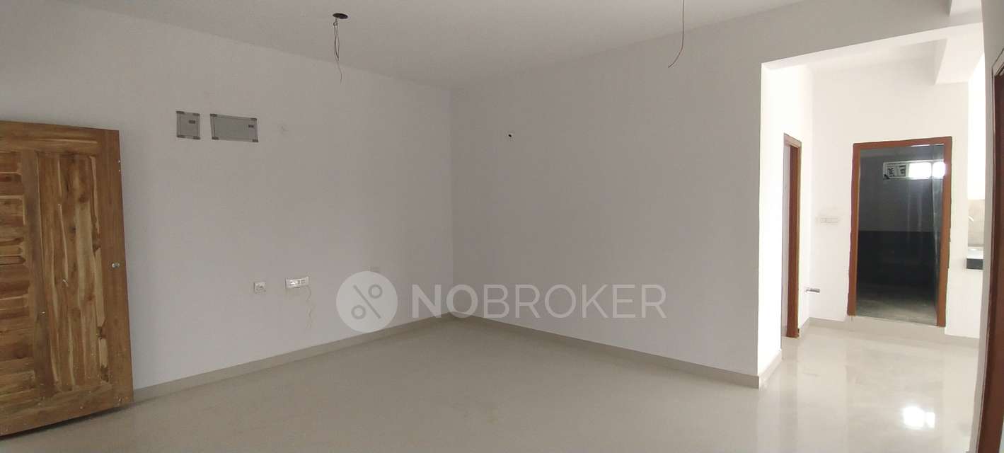 2 BHK Flat In Cozy Essence Elite For Sale  In Kompally