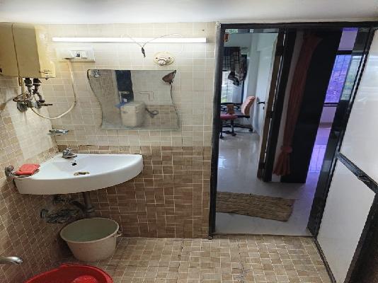 2 BHK Flat In Rajeshwari Chs  For Sale  In Jogeshwari East