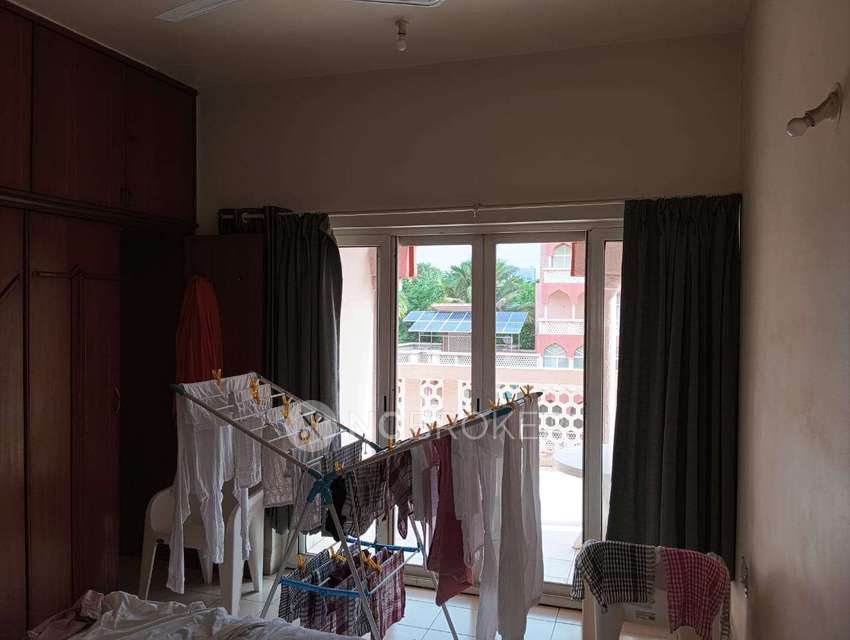 2 BHK Flat In Moghul Garden  For Sale  In Koregaon Park