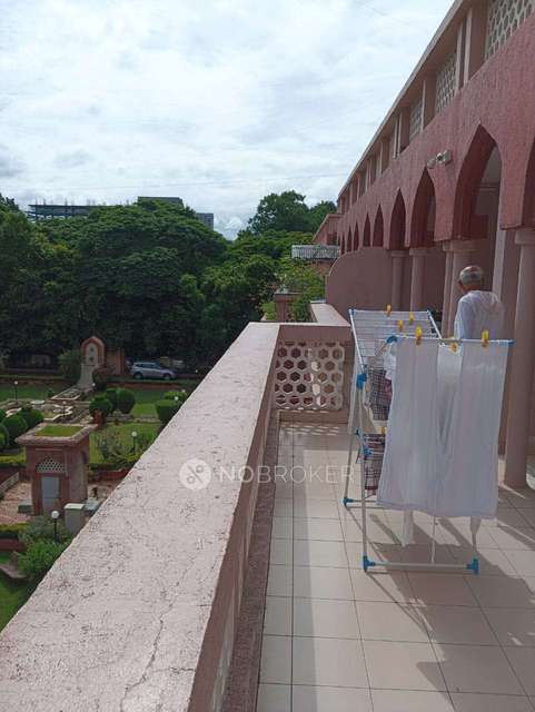 2 BHK Flat In Moghul Garden  For Sale  In Koregaon Park