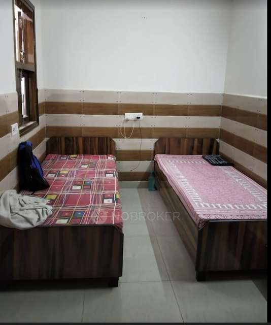 PG for Girls in Laxmi Nagar