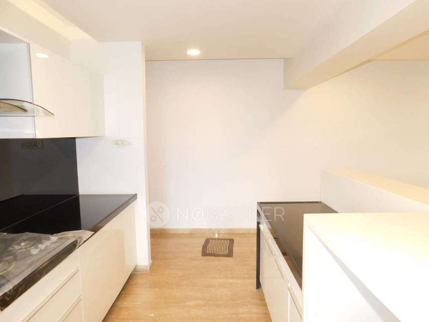 3 BHK Flat In Anand Tower For Sale  In Dadar West