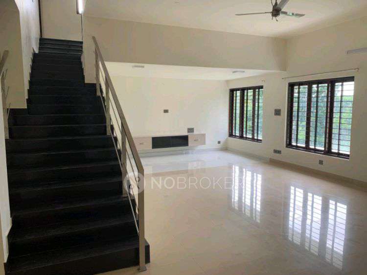 4 BHK House For Sale  In Royal Gardenia Layout