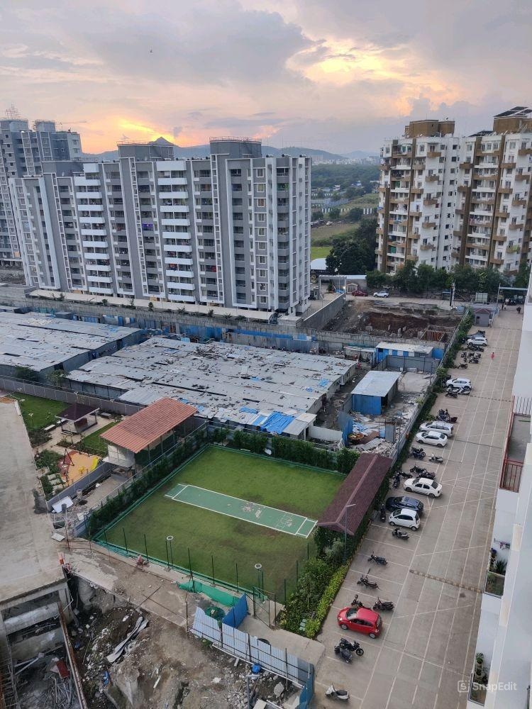 Vilas Javdekar Yashone Infinitee