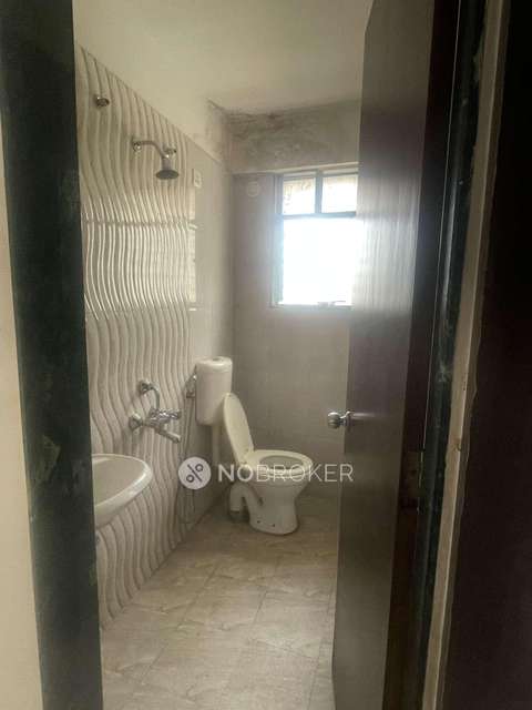 2 BHK Flat In Oxy Ultima For Sale  In Wagholi