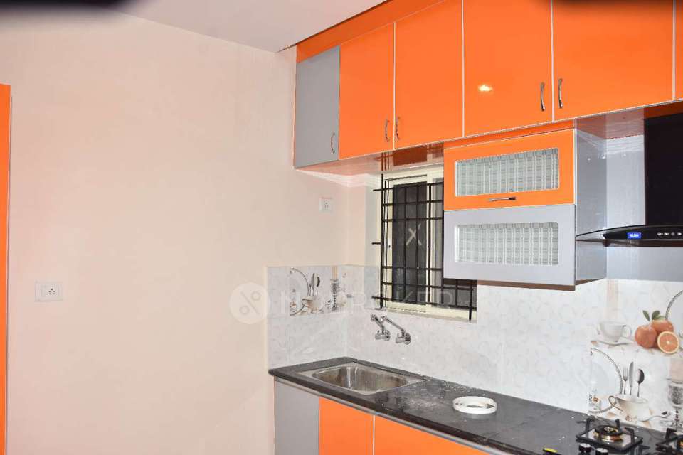 2 BHK Flat In Retreat Signaa For Sale  In Whitefield