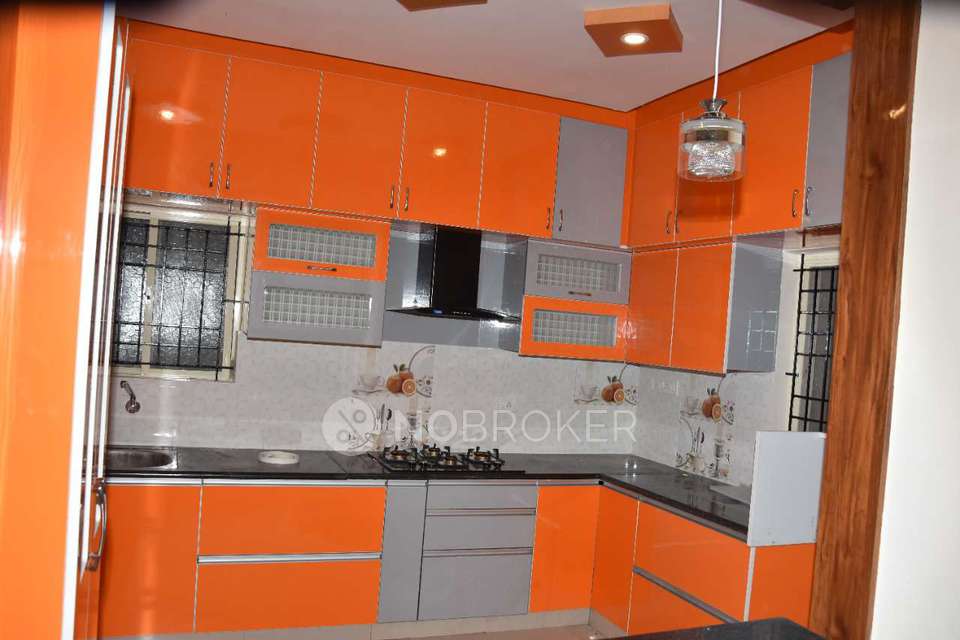 2 BHK Flat In Retreat Signaa For Sale  In Whitefield