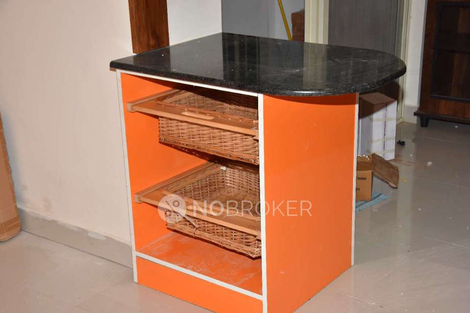 2 BHK Flat In Retreat Signaa For Sale  In Whitefield