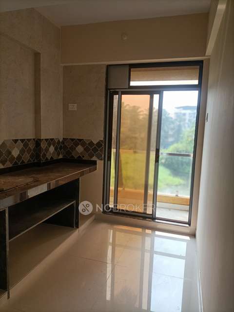 2 BHK Flat In Rachanalaxmi Old Panve For Sale  In Kinara Society, Bldg D
