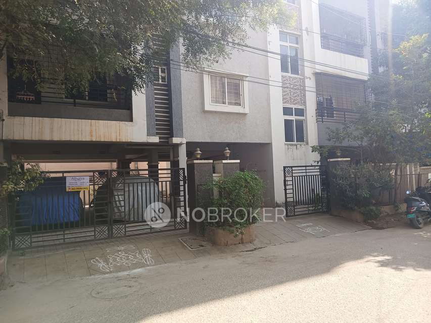 3 BHK Flat In Ss Aditya Sreenadh For Sale  In Raghavendra Colony