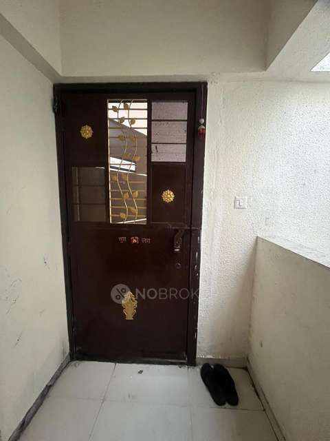 2 BHK Flat In Majestique Nest for Rent  In Phursungi