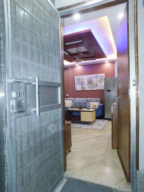 4+ BHK Flat For Sale  In Govindpuri