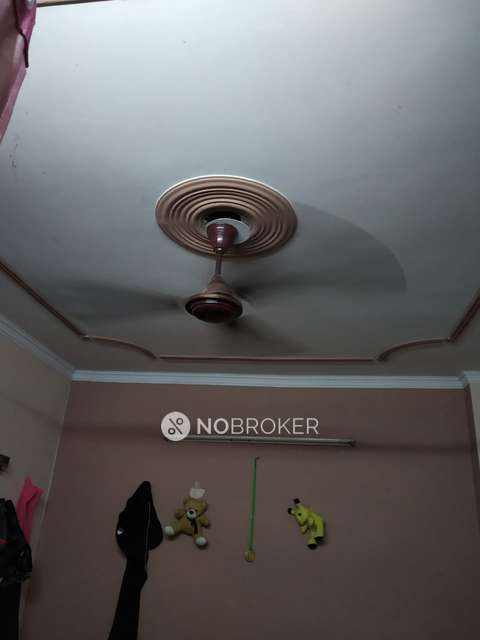 1 BHK Flat In Janta Flats For Sale  In Paschim Puri, Paschim Vihar