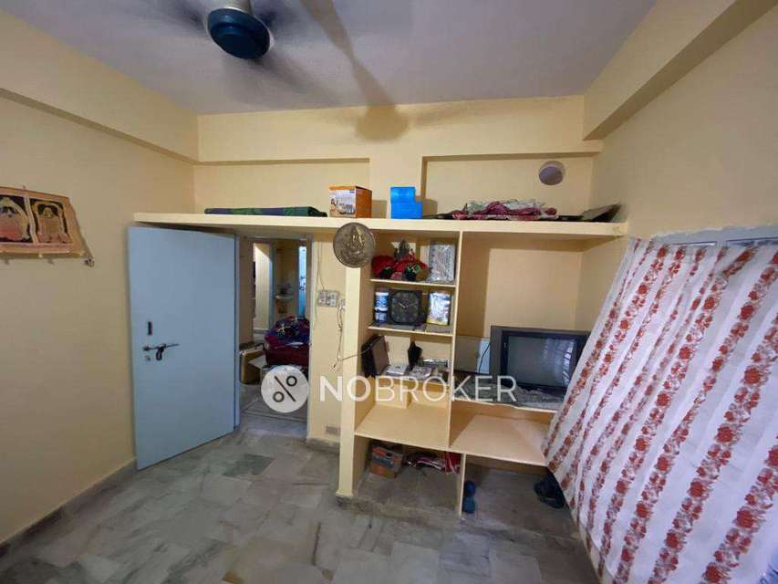 2 BHK Flat In Raghavendra Residency For Sale  In Ferozguda