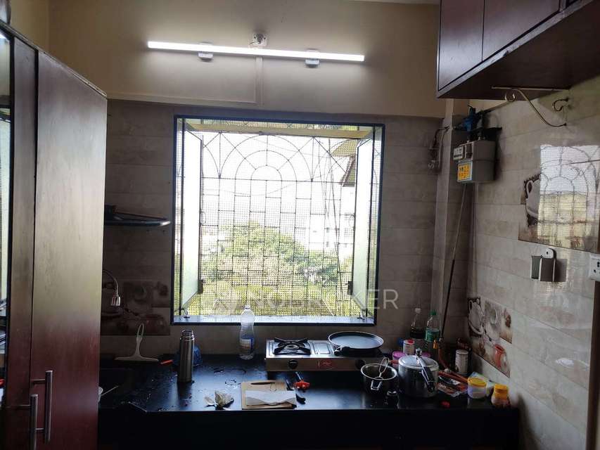 1 RK Flat In Mhatre Tower For Sale  In Borivali West