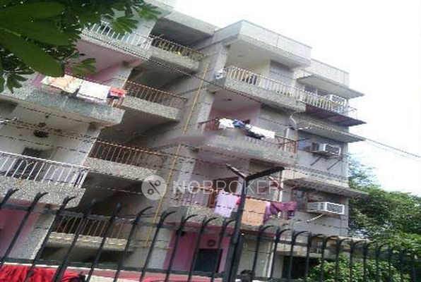 1 BHK Flat In Shree Sai Apartments for Rent  In Sector 71, Noida