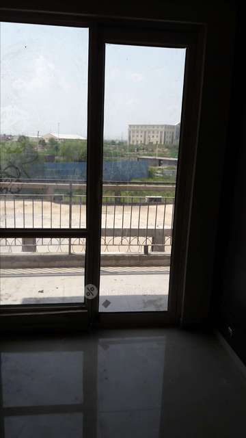 2 BHK Flat In Rof Aalayas for Rent  In Sector 102