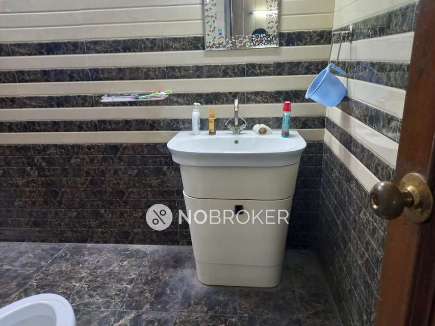 4 BHK Villa In Janhitkari Society  For Sale  In East Of Kailash 