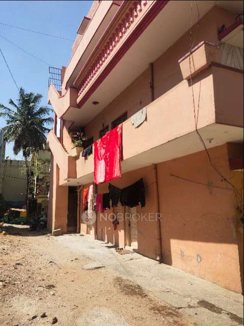 1 BHK Flat for Rent  In Azad Nagar