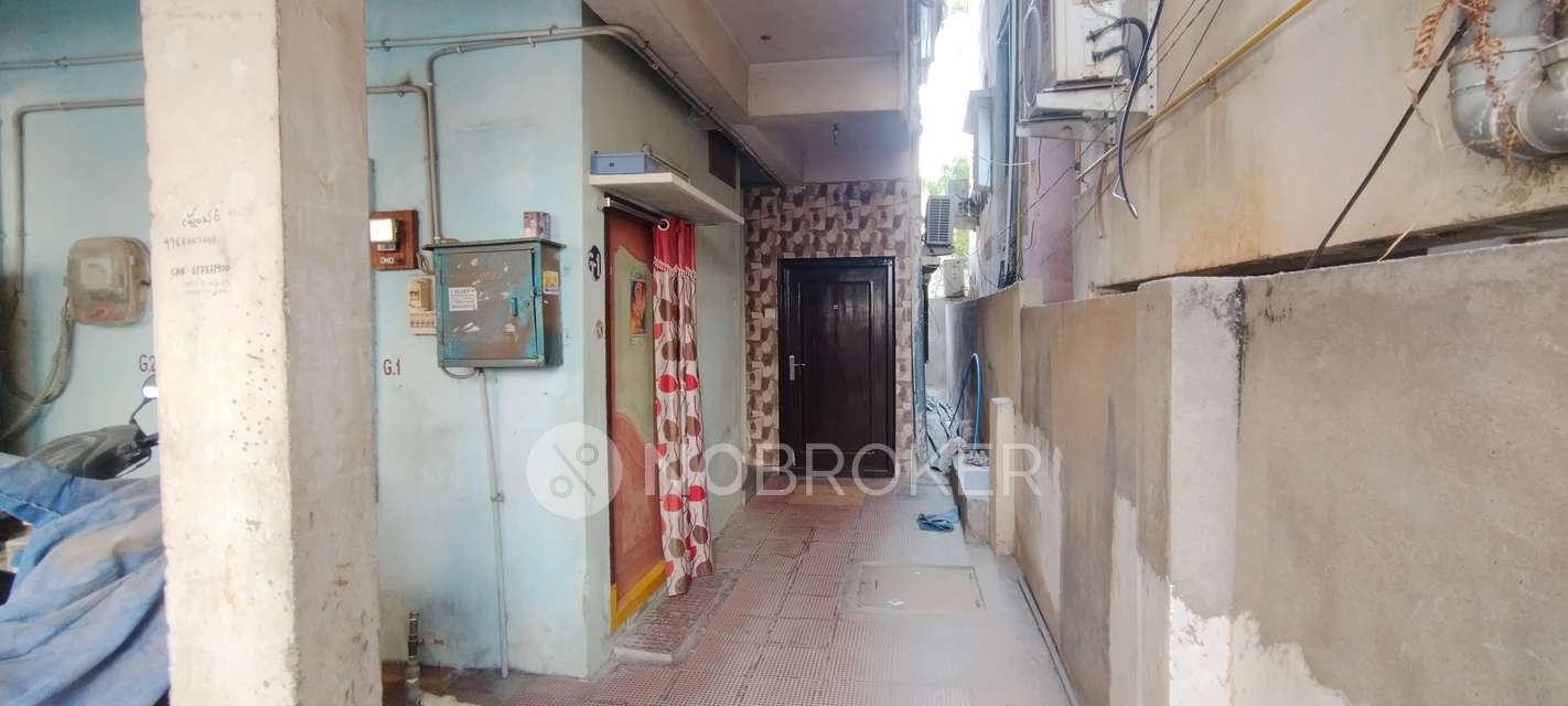 2 BHK Flat In Sai Teja Enclave,motinagar For Sale  In Erragadda