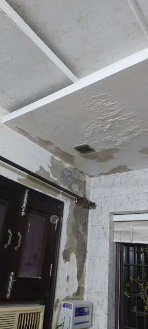 4+ BHK Flat For Sale  In Preet Vihar 