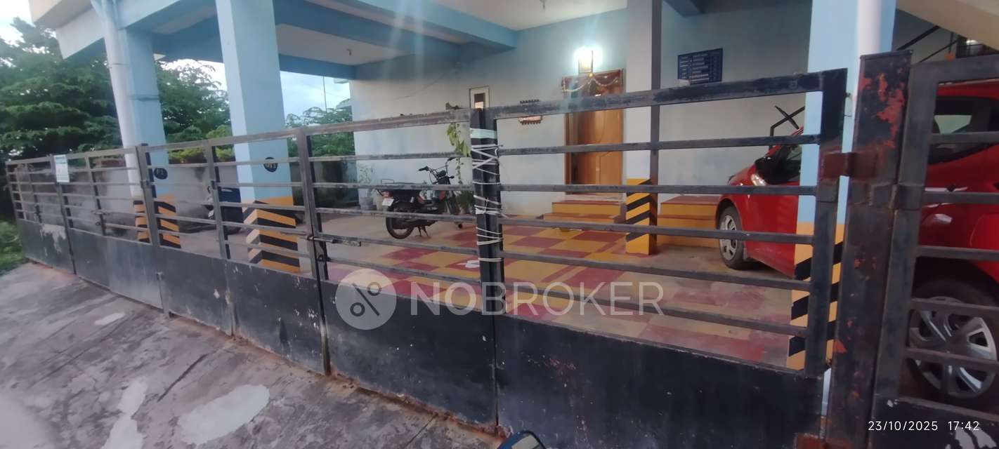 2 BHK Flat In Star Court Blue Apartment,mudichur, For Sale  In Mudichur