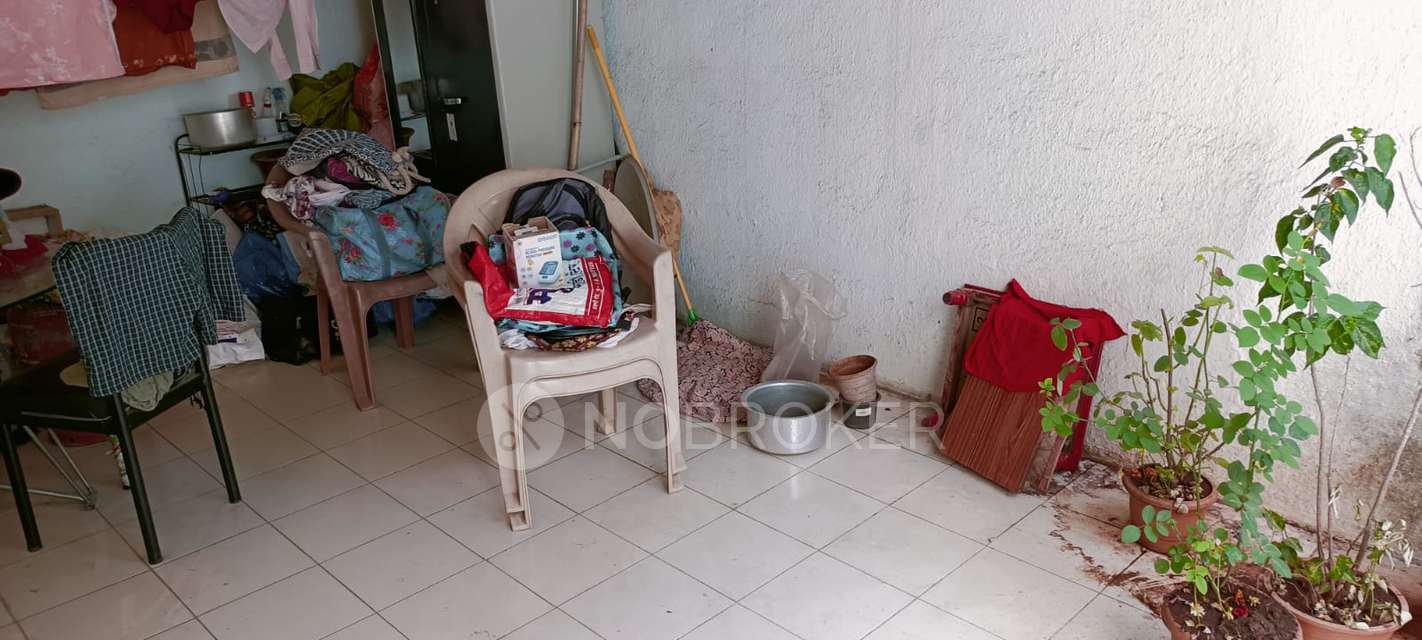 2 BHK Flat In Aditya Guruganesh Nagar Phase 1, Kothrud for Rent  In Kothrud