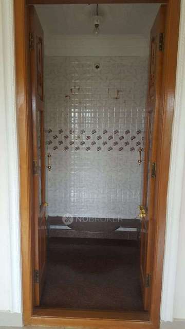 4+ BHK House For Sale  In Mallathahalli