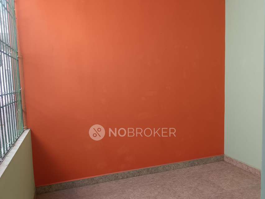 4 BHK Flat In Sripathy Apartment For Sale  In Chromepet