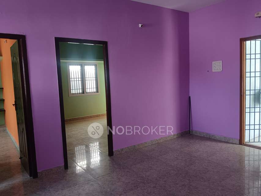 4 BHK Flat In Sripathy Apartment For Sale  In Chromepet