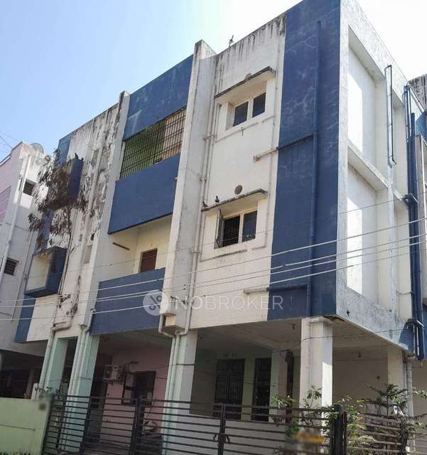 4 BHK Flat In Sripathy Apartment For Sale  In Chromepet