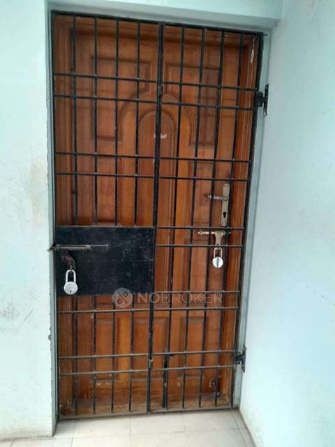 4 BHK Flat In Sripathy Apartment For Sale  In Chromepet