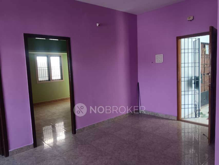 4 BHK Flat In Sripathy Apartment For Sale  In Chromepet