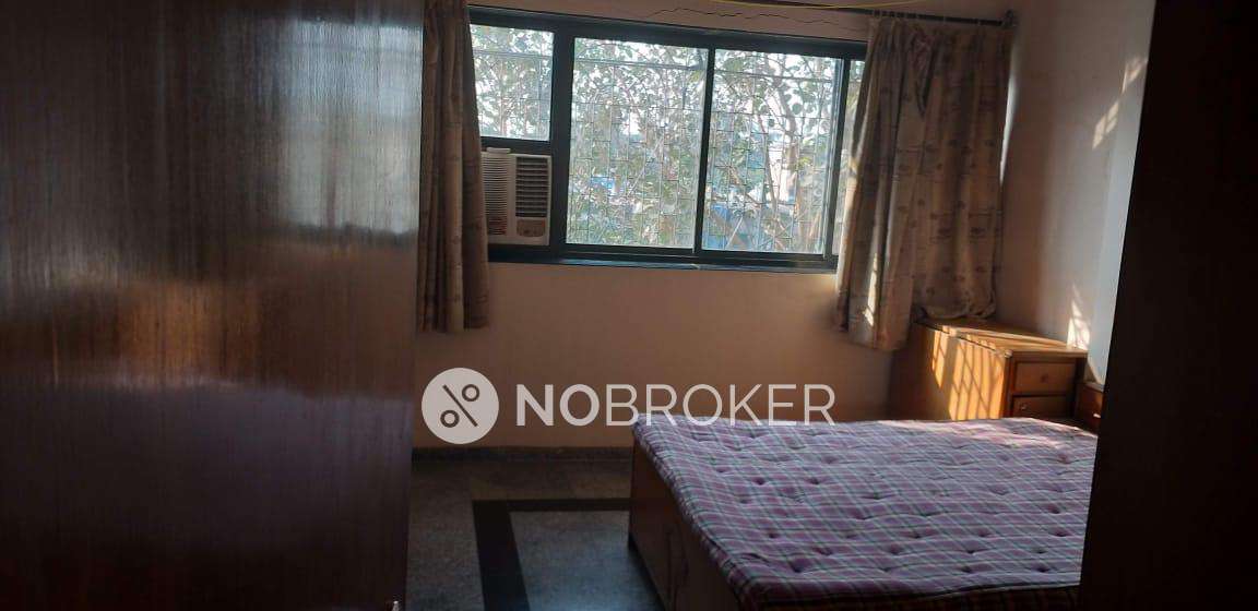 2 BHK Flat In Dheeraj Vaibhav For Sale  In Andheri East