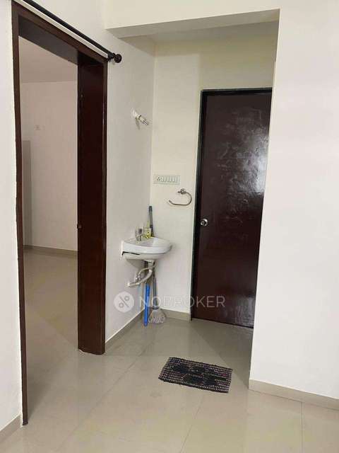 1 BHK Flat In Sig Hts Apt For Sale  In Signature Heights