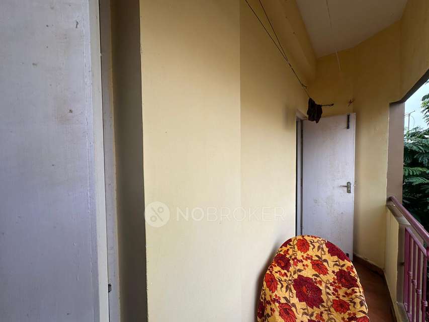 3 BHK Flat In Kanmani Flats For Sale  In Velachery