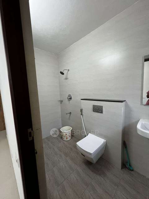 3 BHK Flat In Horizon Apartment For Sale  In Thirumullaivoyil