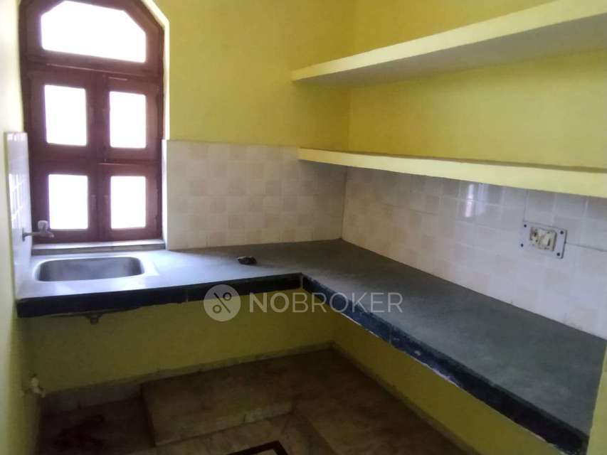 4 BHK Flat For Sale  In Vijay Nagar