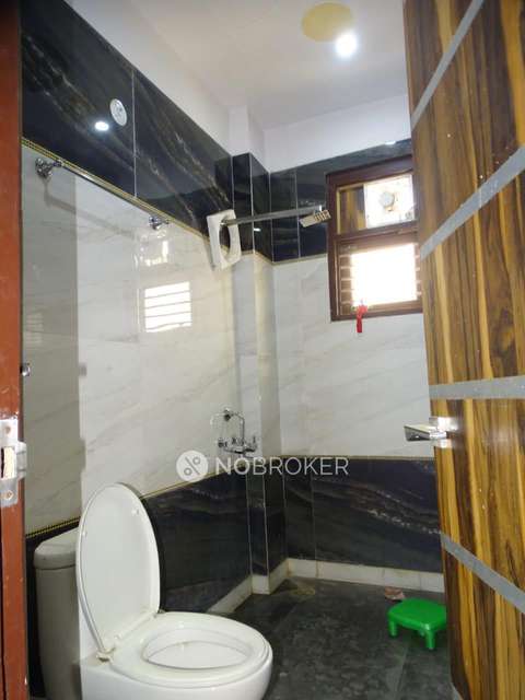3 BHK Flat In Standalone Building  For Sale  In Sector 57