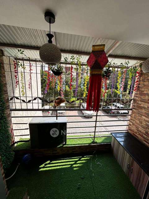 2 BHK Flat In A1 Paylung For Sale  In Thane West