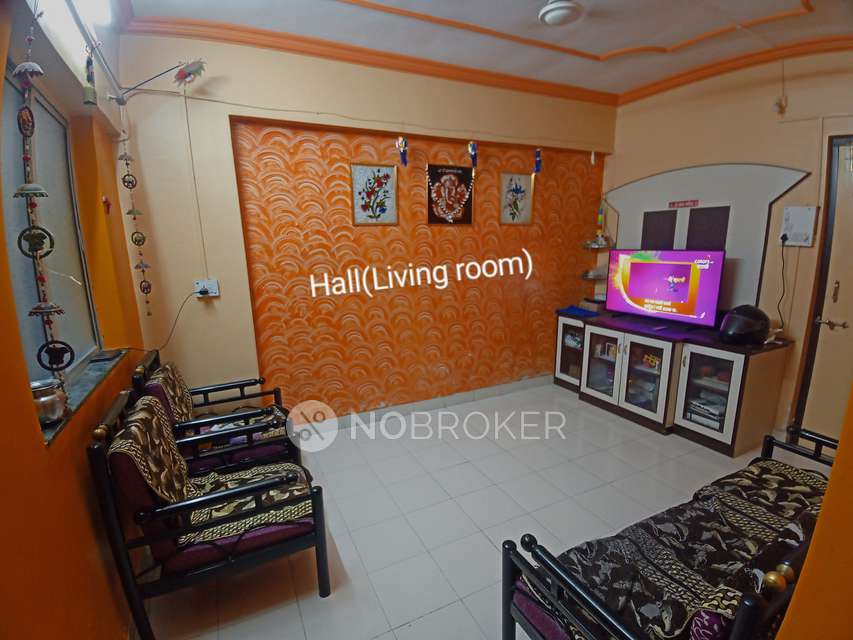 2 BHK Flat In Guruprasad Complex, Nana Peth. For Sale  In Nana Peth