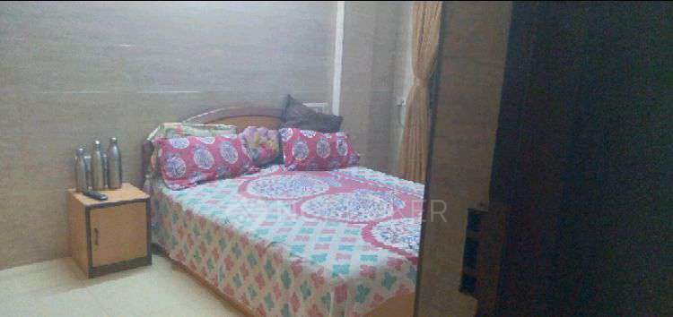 2 BHK Flat In Vinayak Appartment Malad Link Road for Rent  In Malad Link Road