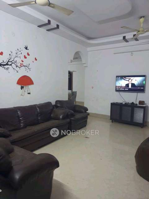 3 BHK Flat In Svs Shreya Apartment For Sale  In State Gallery Of Art